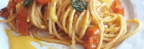 Spaghetti al pomodoro in agrodolce