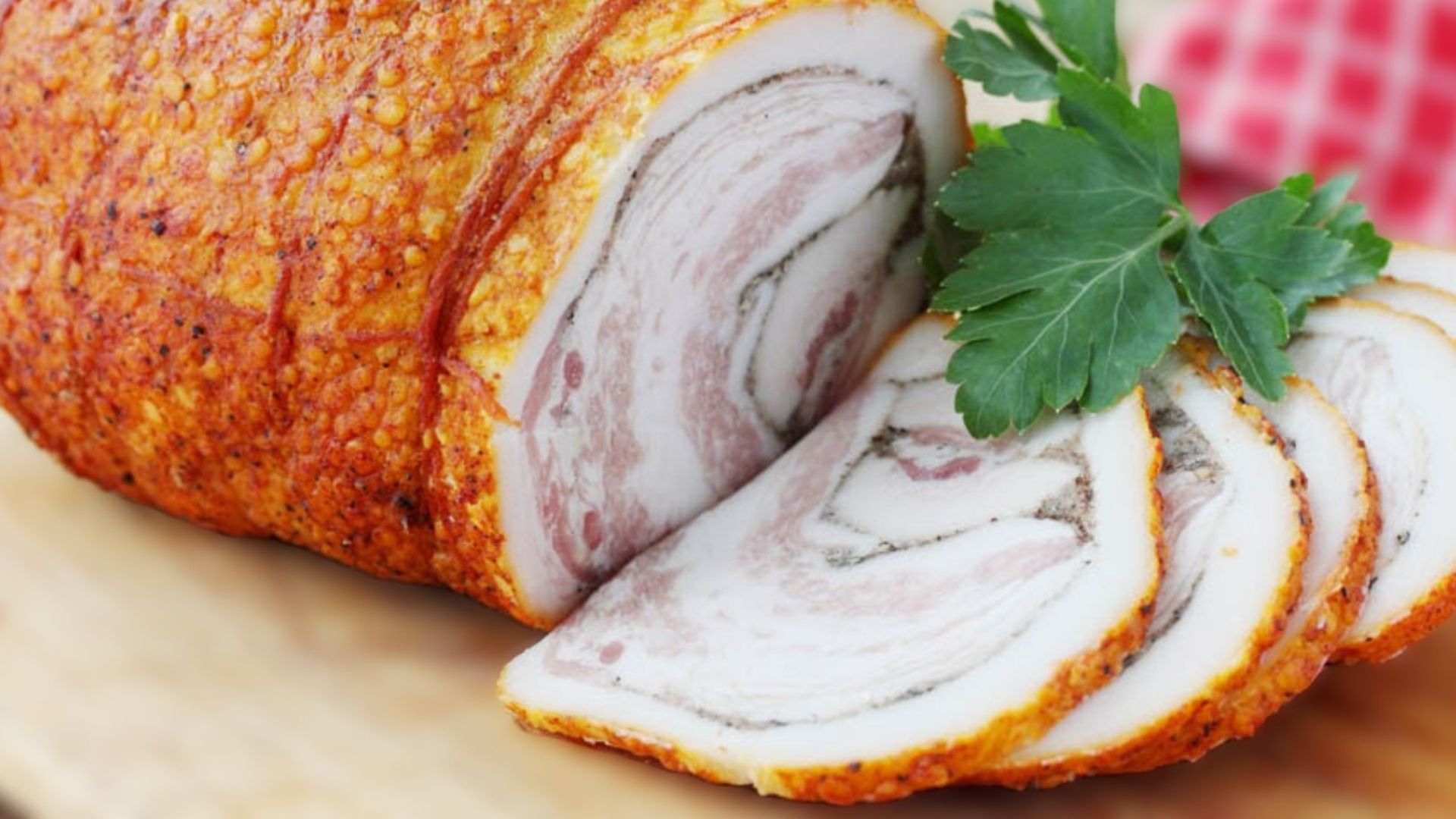 Porchetta di pollo: il gusto autentico della Ciociaria che conquista anche le tavole moderne