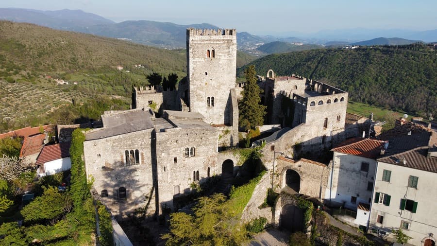 Panorama sul castello di Torre Cajetani
