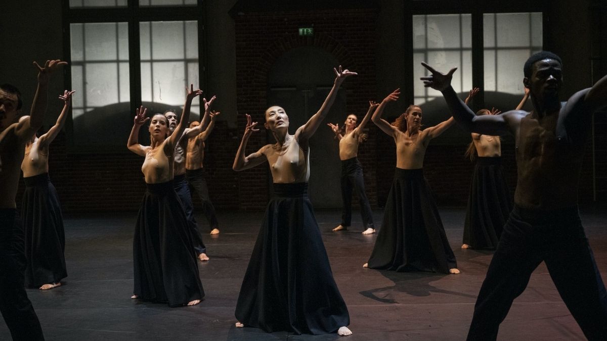 Sasha Waltz & Guests - Beethoven 7 - Un viaggio nell'anima della musica e del movimento.