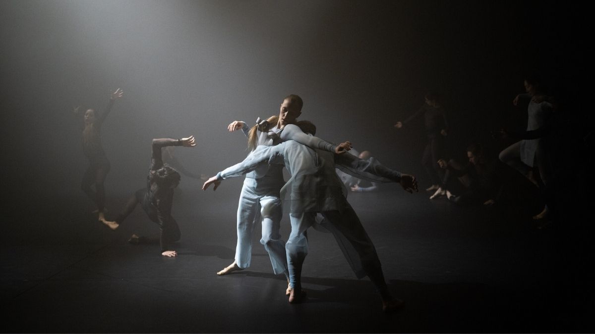 Sasha Waltz & Guests - Beethoven 7 - Un viaggio nell'anima della musica e del movimento di Alfio Mirone