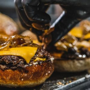 Smashed Burger per una festa di sapori dedicata ai più piccoli