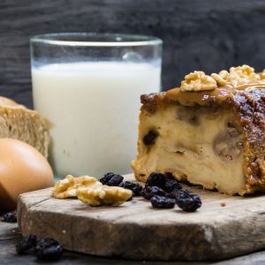 Torta di pane raffermo: il dolce della tradizione antispreco