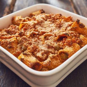 Pasta al forno con ragù di lenticchie