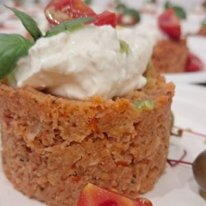 Panzanella con stracciatella di Fausto Ferrante l’eleganza della tradizione estiva