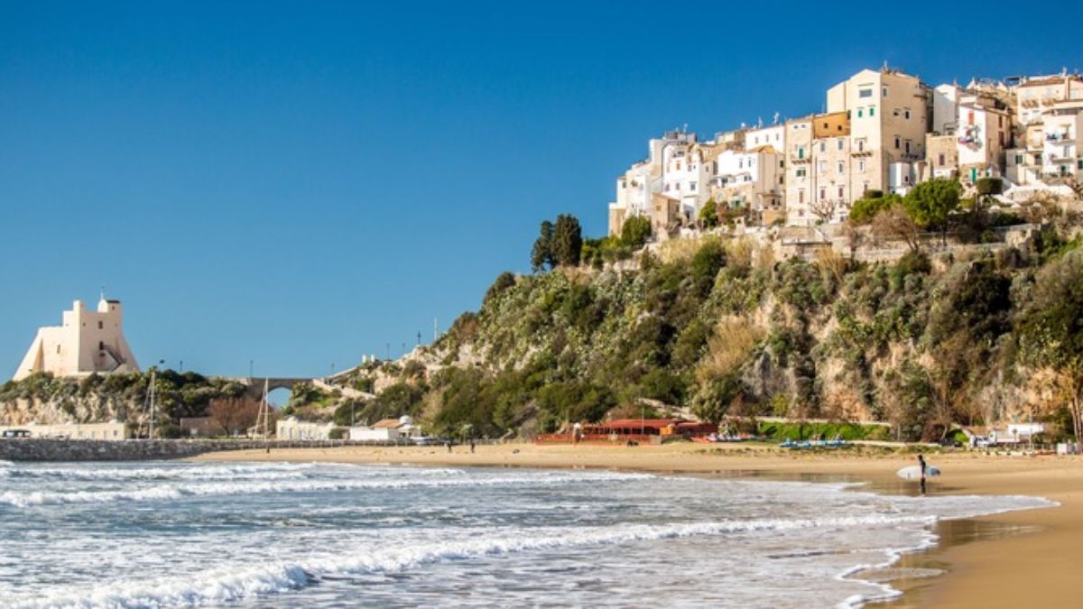Sperlonga si accende di gusto dal 26 al 29 giugno tornano i “Sapori di Mare” con Torre Truglia e il mare, scenario della manifestazione Sapori di Mare 2025