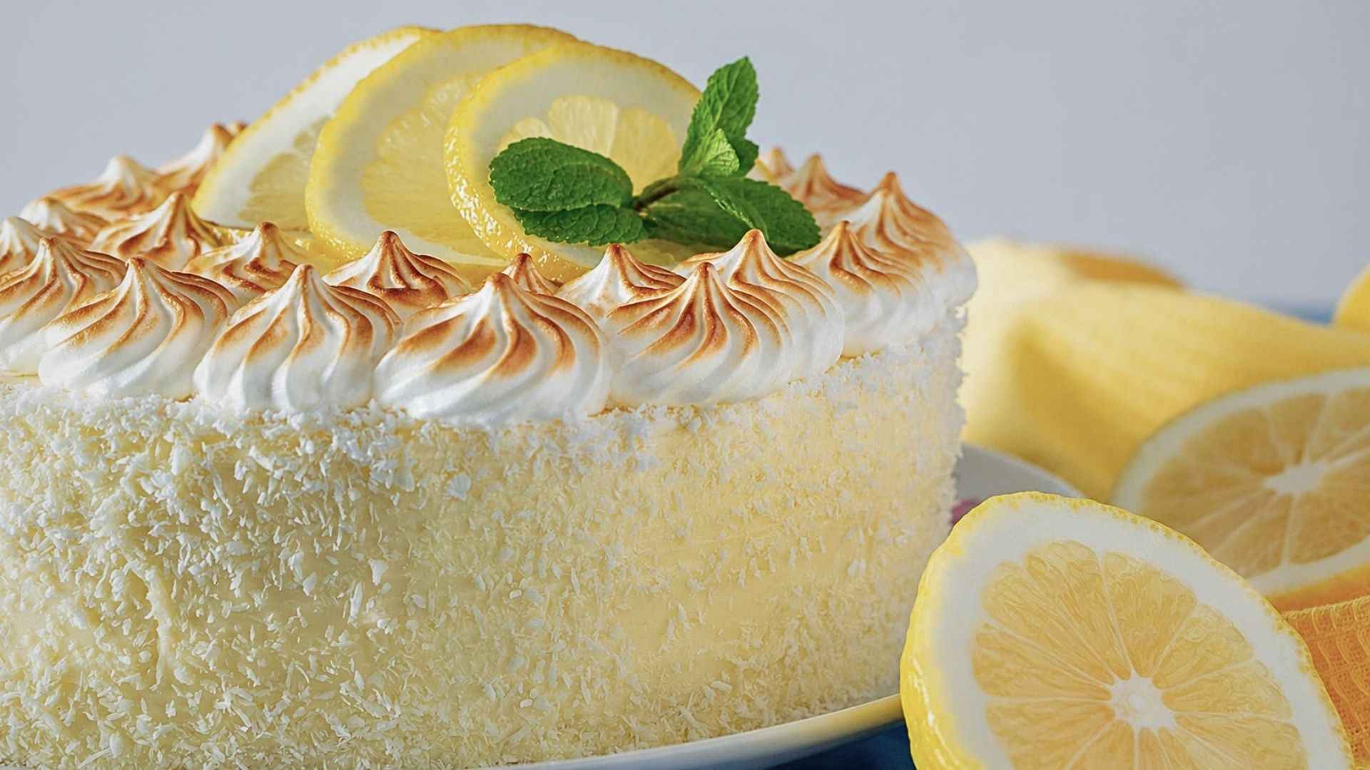 Semifreddo al limone con meringa bruciata