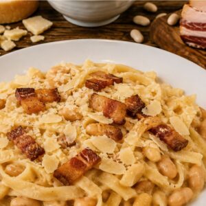 Sagne pelose con cannellini, Gran Cacio di Morolo e guanciale artigianale di La Car