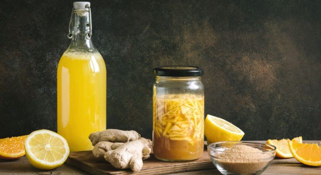 Bollicine naturali fatte in casa il fermento dell’estate si chiama ginger bug di Marie Joveneau