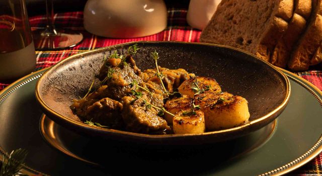 Bufaletta di Amaseno e patate fondenti