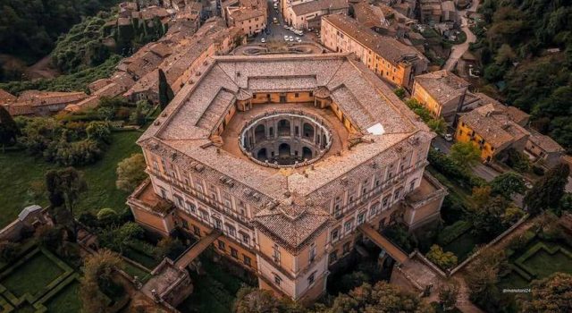 Caprarola Palazzo Farnese - D'O Tuscia