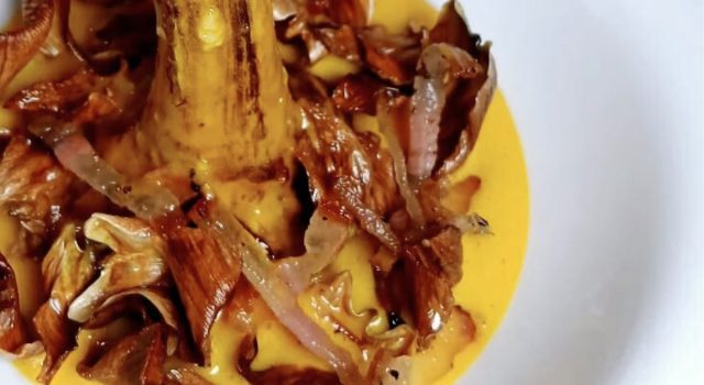 Carciofo alla giudia alla carbonara
