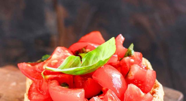 Cibo di stagione di agosto Il mese che sa di sole, di mare… e di sapore vero