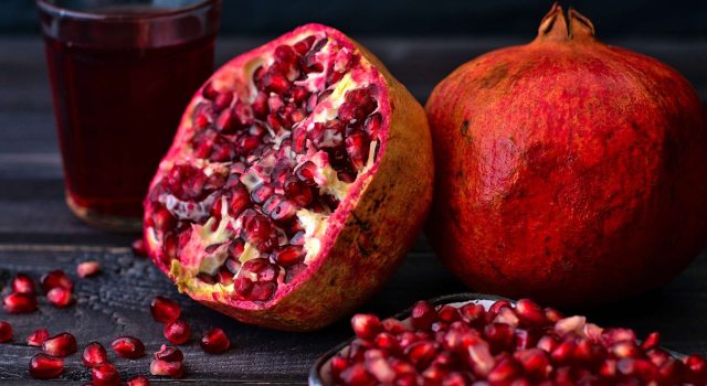 Cibo di stagione di settembre - il melograno