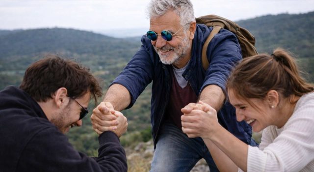 Essere padre è un viaggio difficile amarli e lasciarli volare di un padre
