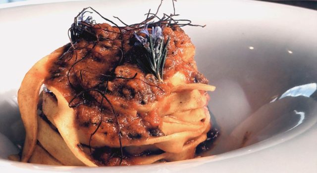 Fettuccine con rigaglie di pollo – La ricetta di Naomi