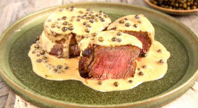 Filetto al Pepe Verde – Eleganza e calore d’autunno
