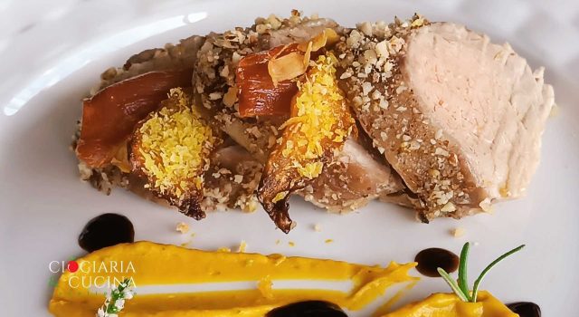 Filetto di maiale con zucca mantovana, speck, miele di castagno e granella di nocciole