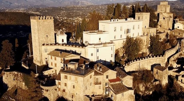 Castello Monte San Giovanni Campano
