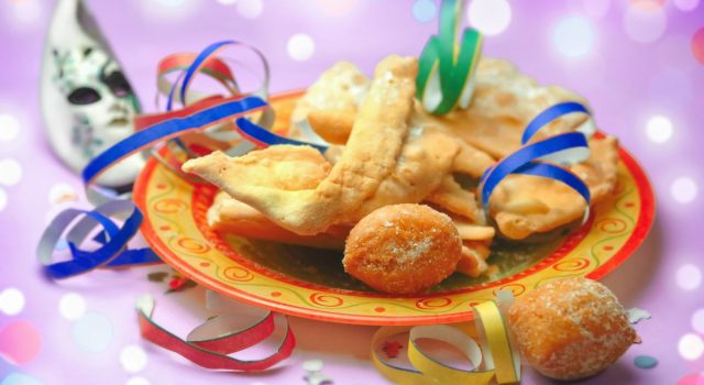 Frappe e Castagnole i dolci simbolo del Carnevale
