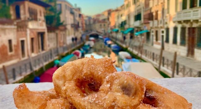Carnevale: etimologia, storia e tradizioni gastronomiche