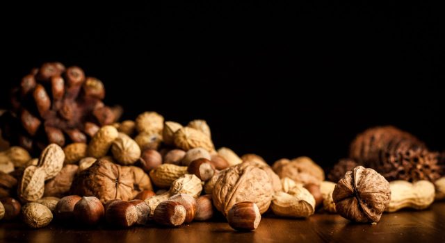 Frutta secca consigli per il Natale