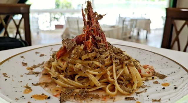 Linguine agli scampi e tartufo estivo del ristorante di Tony Di Nardo ad Ausonia, la sorpresa gourmet da scoprire tra mare e terra