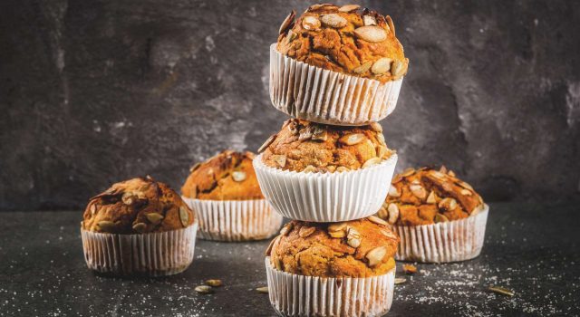 Muffin arancia e mandorle il profumo degli agrumi che accende la giornata