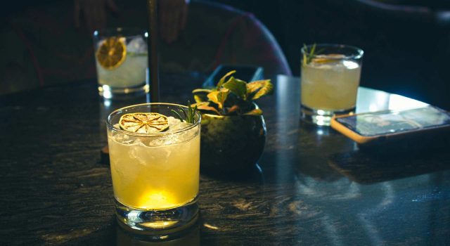 NIENTE DI CHE – il cocktail con il liquore “Niente” di Sarandrea