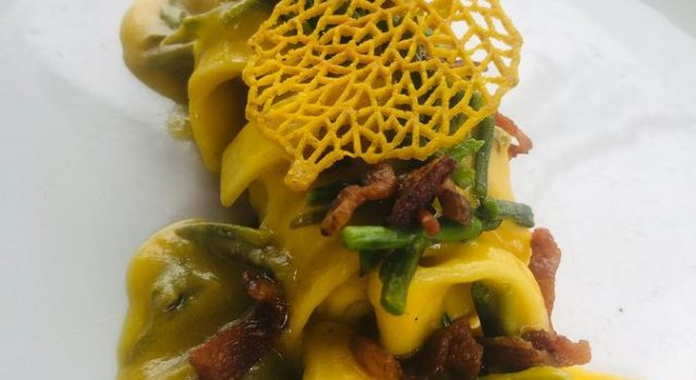 Pappardelle con asparagi selvatici e guanciale