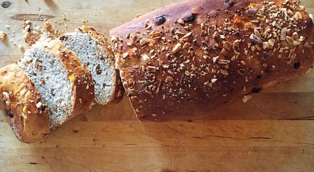 Plumcake Panettone Vegano ai semi di lino