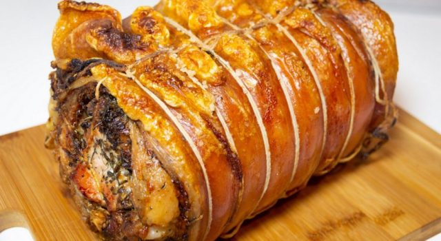 Tronchetto di porchetta fatta in casa