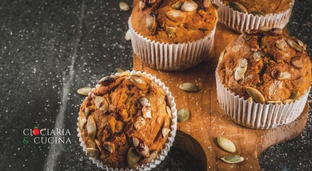 Ricetta Muffin alla Zucca con Semi di Zucca e Farina di Grano Antico
