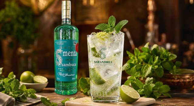 Sambuca Menta Sarandrea, il lato fresco della tradizione