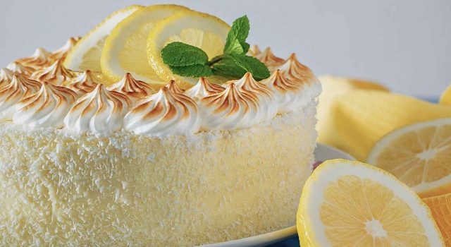 Semifreddo al limone con meringa bruciata