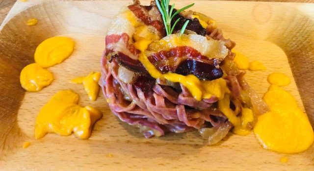 Tagliatelle Rape rosse Zucca, Guanciale e il Pecorino