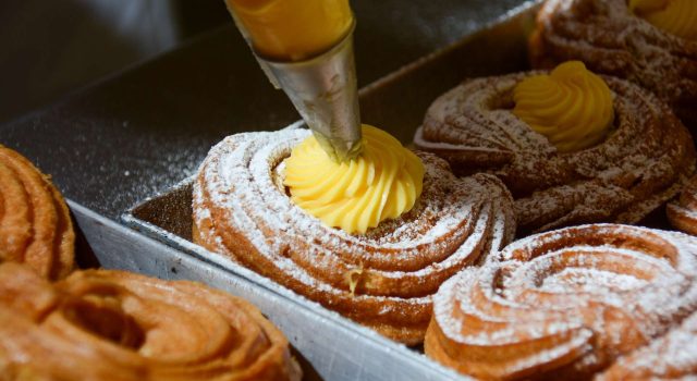Zeppole di San Giuseppe storia vera del dolce della Festa del Papà
