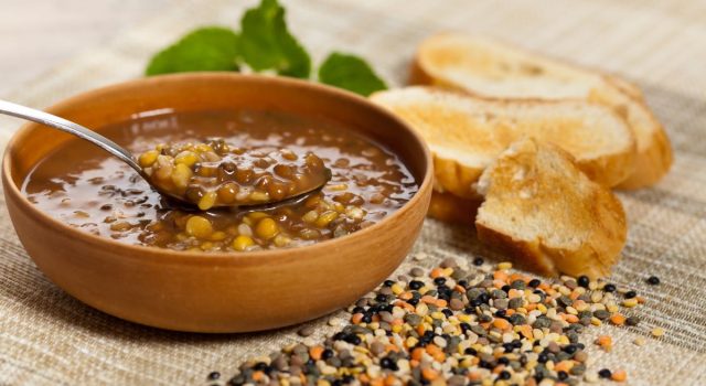 Zuppa di lenticchie: un abbraccio caldo nelle fredde giornate invernali