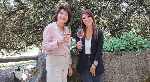 articolo_donne-in-cantina_4