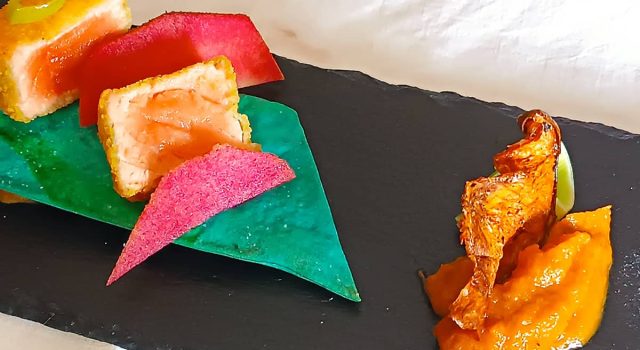 Salmone in zucca su mattonella